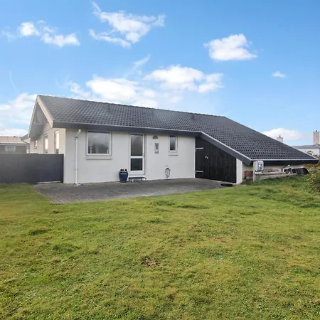 Agot - 75m From The Sea By Interhome Feriehus *